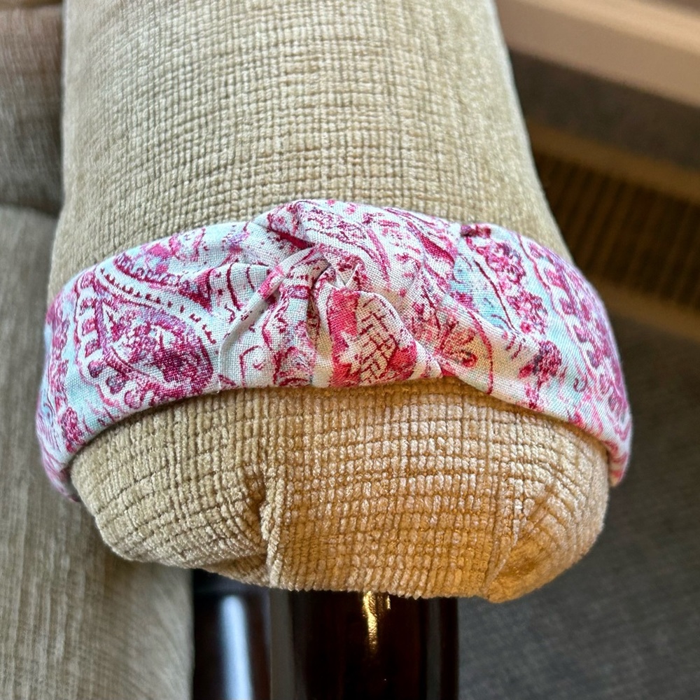 NWOT Aqua & Pink Paisley Print Top Knot Headband - Picture 2 of 5